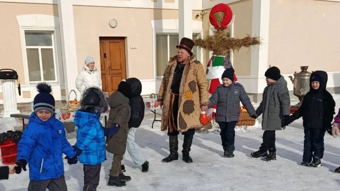 Фитнес после «блинной диеты»: масленичную гимнастику организовали в Егорьевском музее