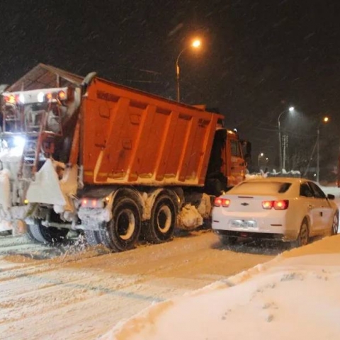В Егорьевске коммунальщики ликвидируют последствия снегопада круглосуточно