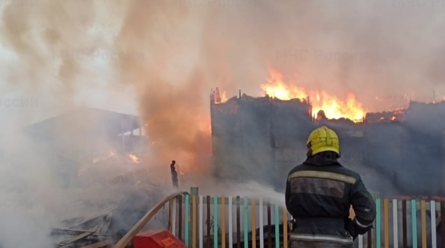 Пожар в Киржачском районе уничтожил конюшню конного клуба «ХорсиЯ»