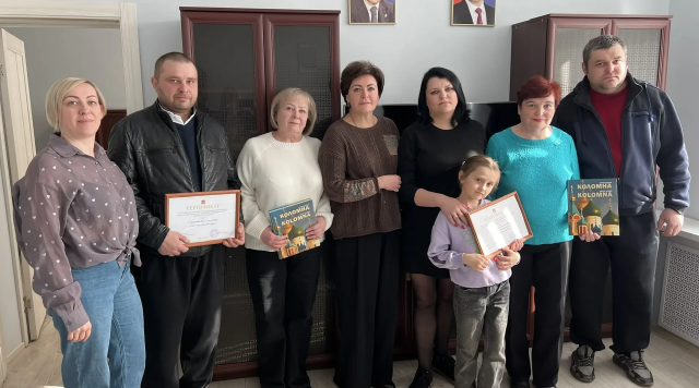 Двум коломенским семьям вручили сертификаты на приобретение жилья