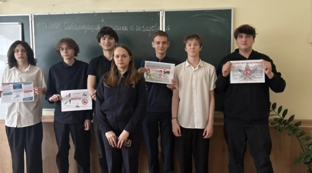 В Егорьевске инспектор по делам несовершеннолетним провела для старшеклассников профилактические беседы